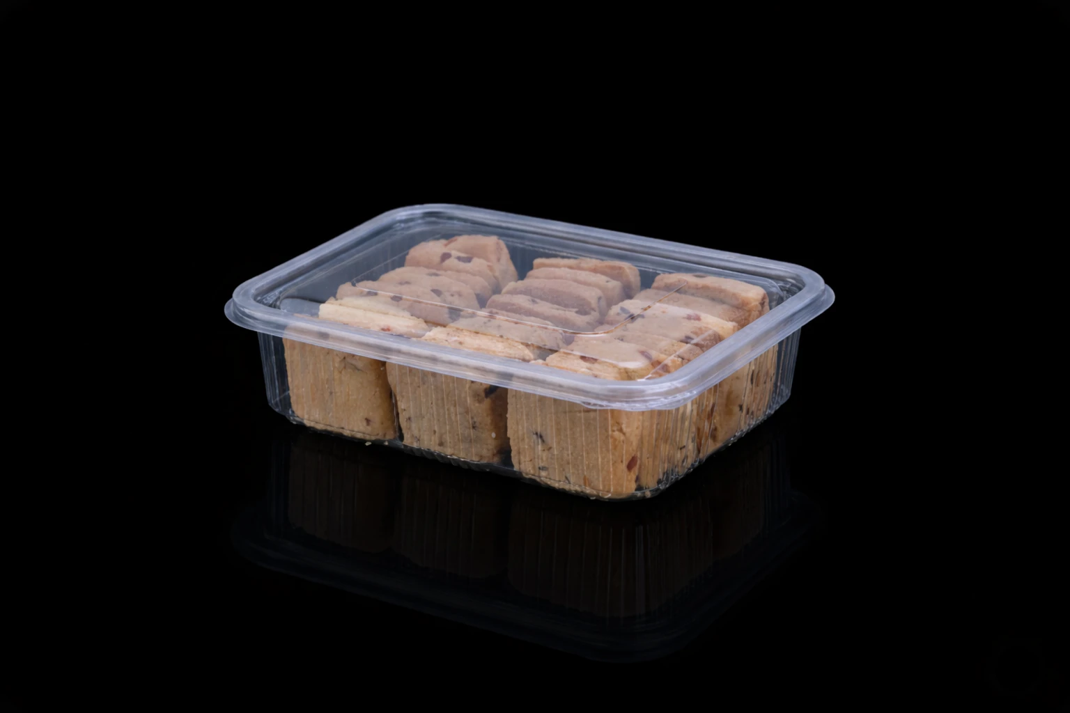 Hinged Box 650ml filled